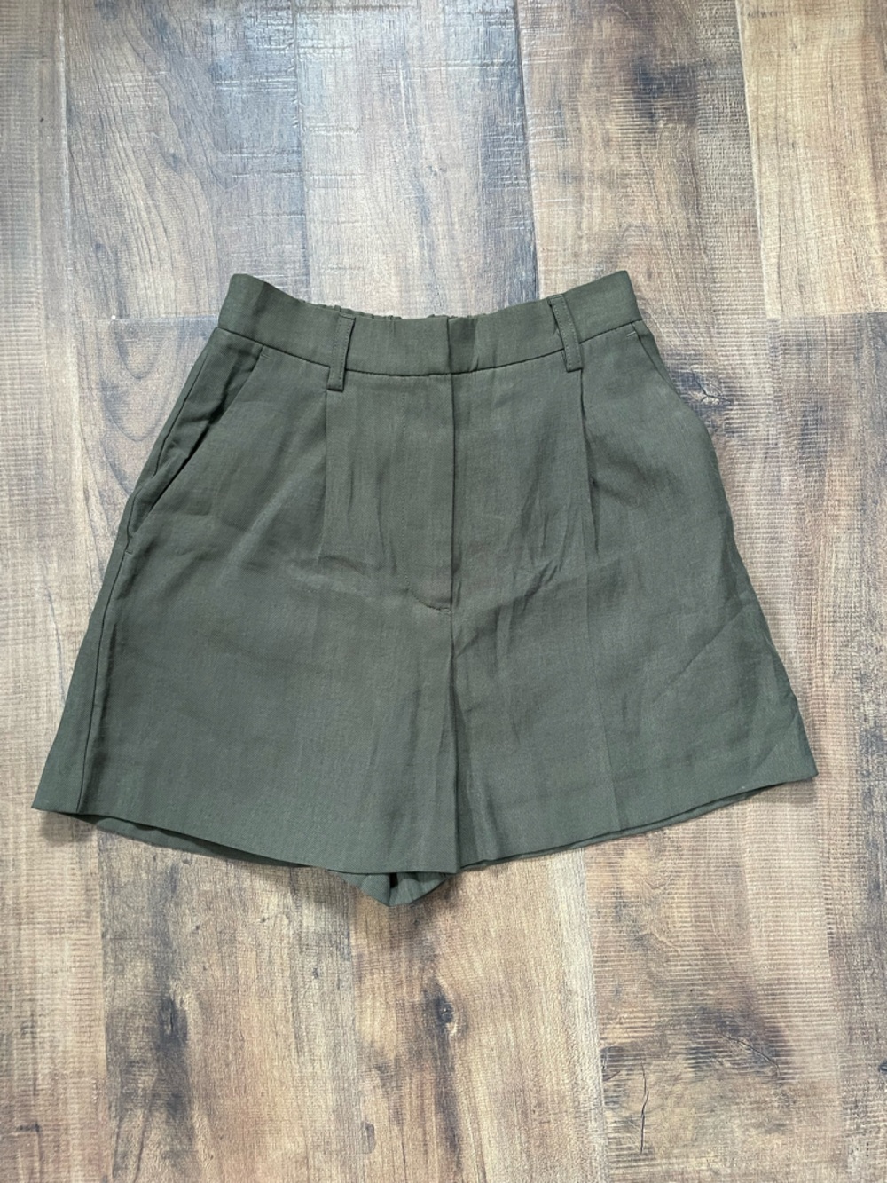 H&M High Waist Olive Green Tailored Shorts